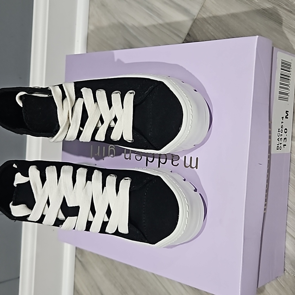 Madden Girl Shaddoww High-Top Lace-Up PlatformSneakers Black--girls 13.0